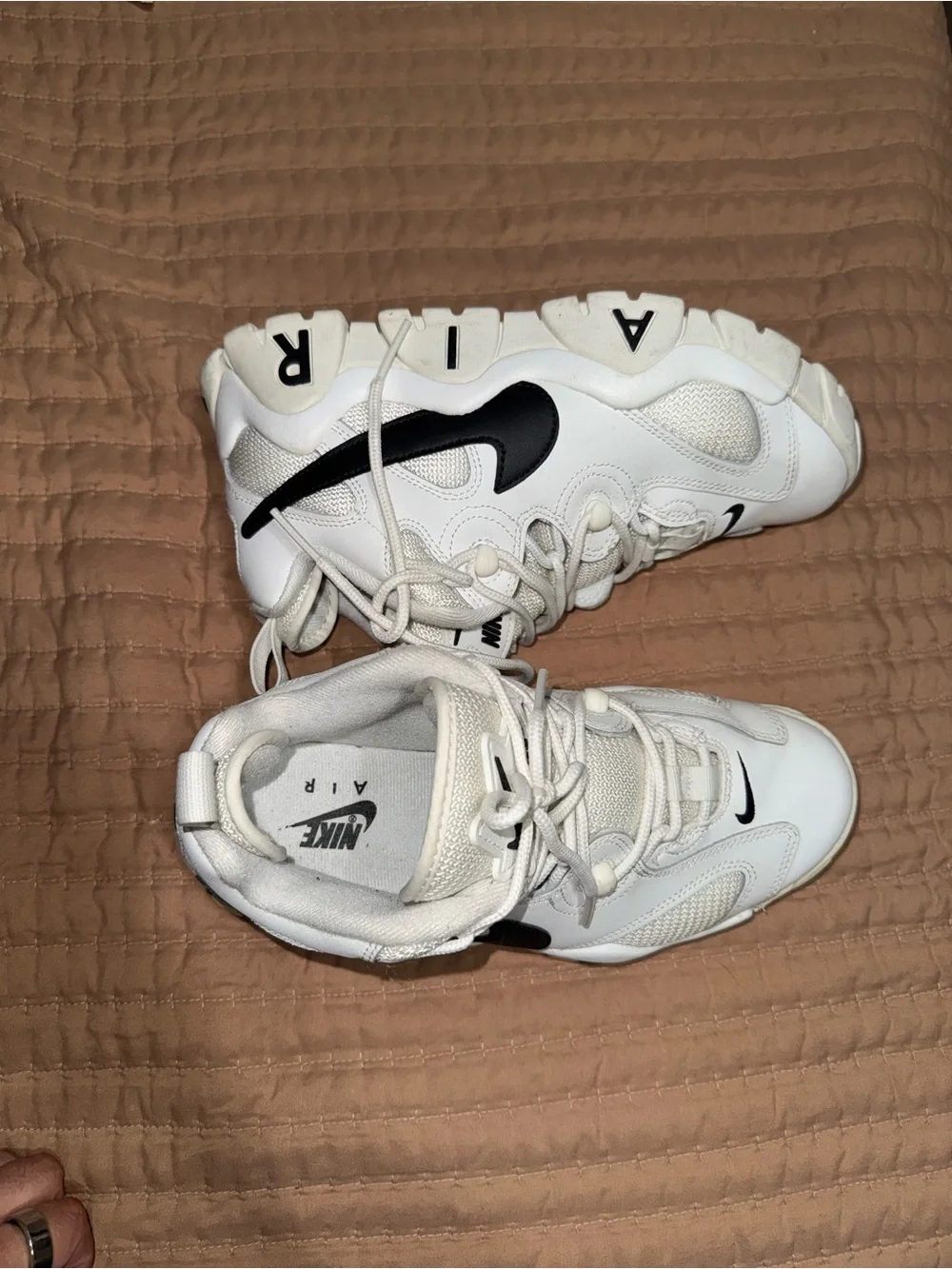 Nike Air Barrage Low